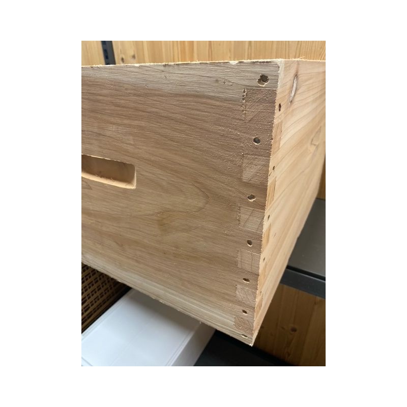 Corps Dadant 10 cryptoméria à tenons, pour 10 cadres droits  500*430*315*25mm