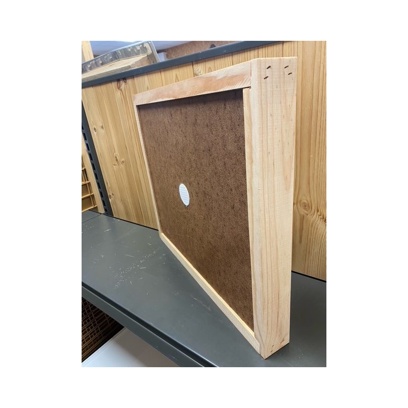Couvre cadres Dadant 10 500*430*55mm ( isorel 6mm), percé, avec bouchon plastique aéré