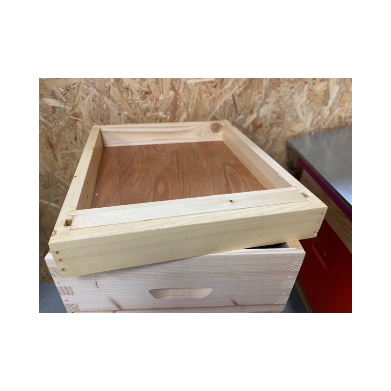 Nourrisseur Dadant 10 bois paraffiné 7 litres 500*430*70mm