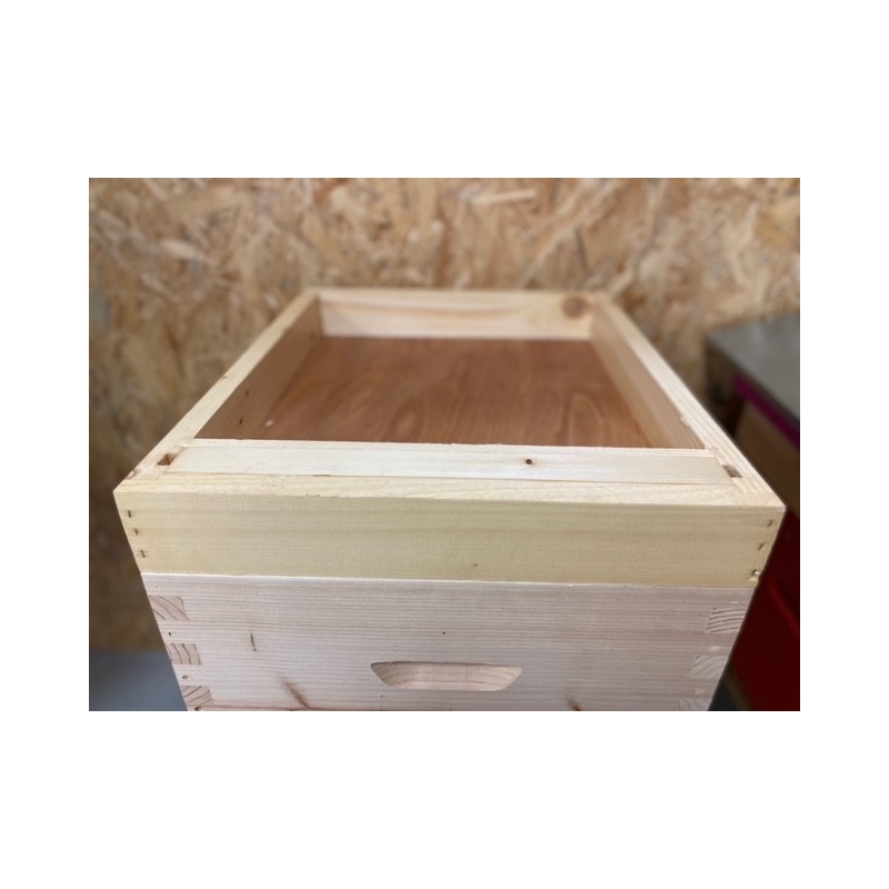 Nourrisseur Dadant 10 bois paraffiné 7 litres 500*430*70mm